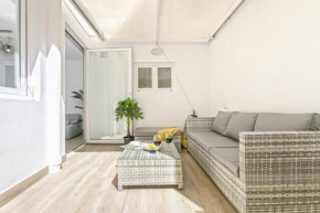 Precioso apartamento con Patio